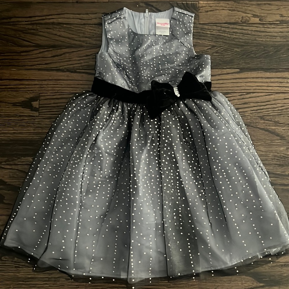 Girl’s Holiday Dress